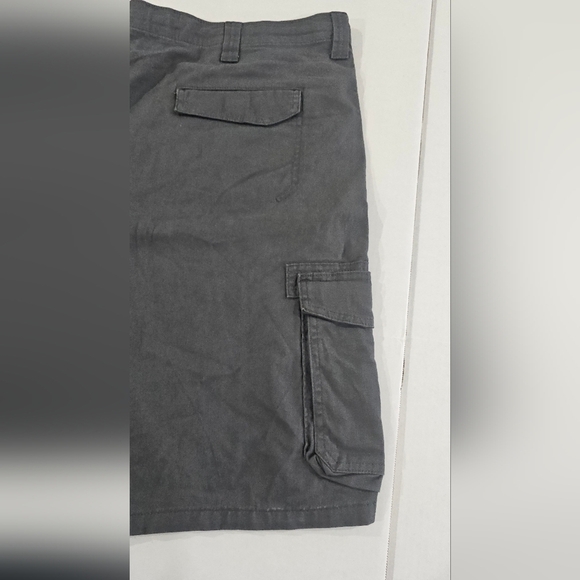 Wrangler Men's XXL Shorts Relaxed Cargo Fit - Picture 5 of 9